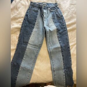 Pacsun jeans size 26 a small yellow paint stain on them
